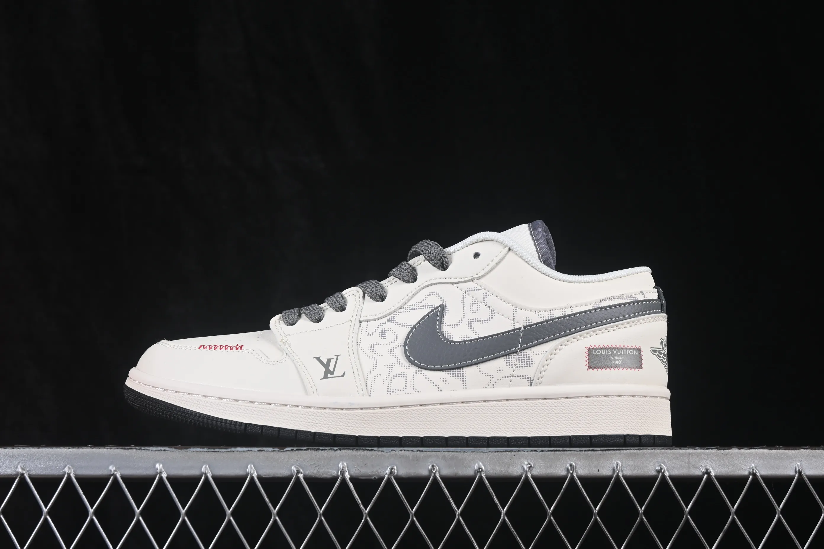 All categories Air Jordan Jordan series basketball shoes Air Jordan 1 Low High-end customized low-top sneakers Air Jordan 1 Low OG SP AJ1 Joe 1 joint model low-top cultural casual sneakers CW6688-112